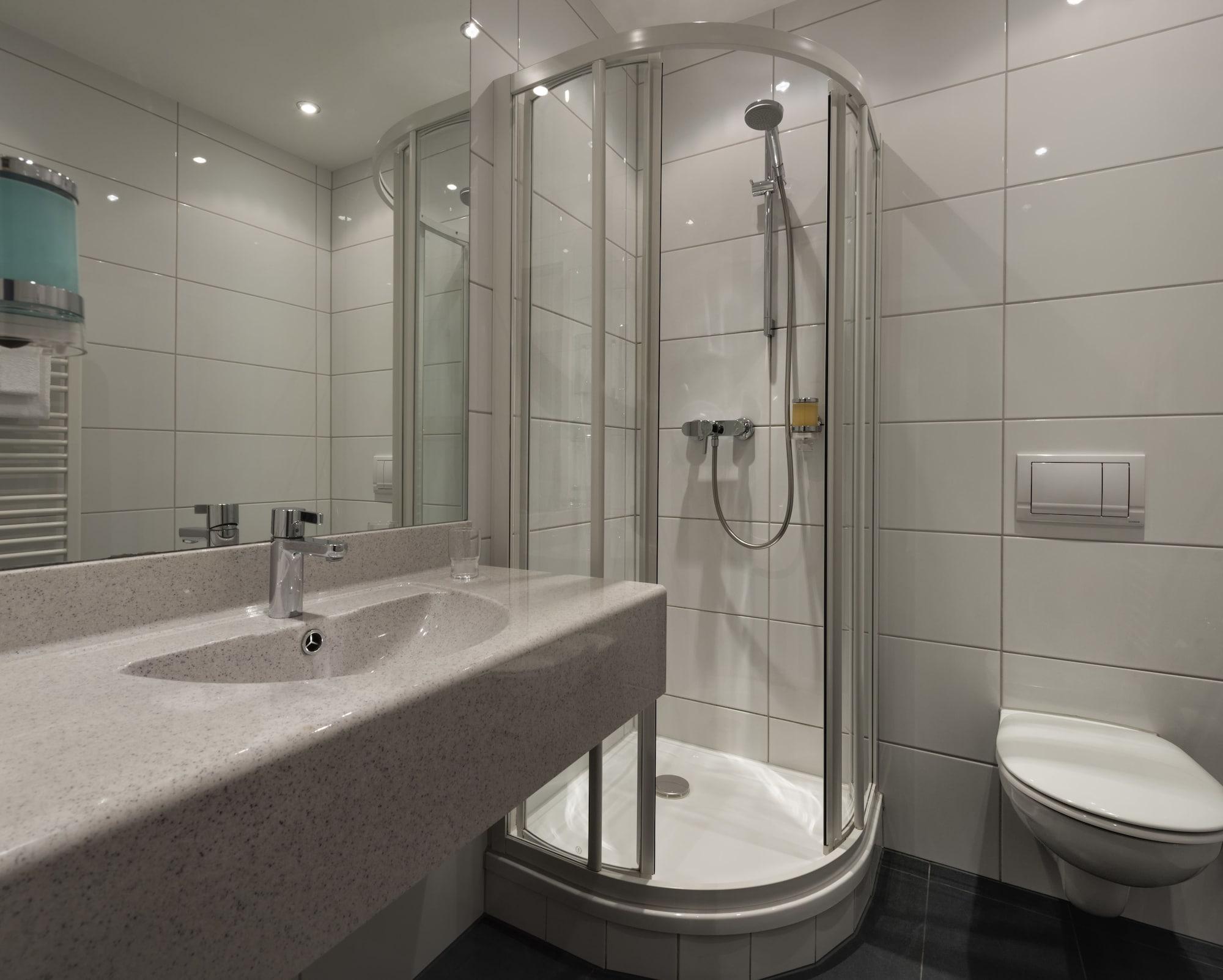 Ferrotel Duisburg - Partner Of Sorat Hotels Eksteriør billede