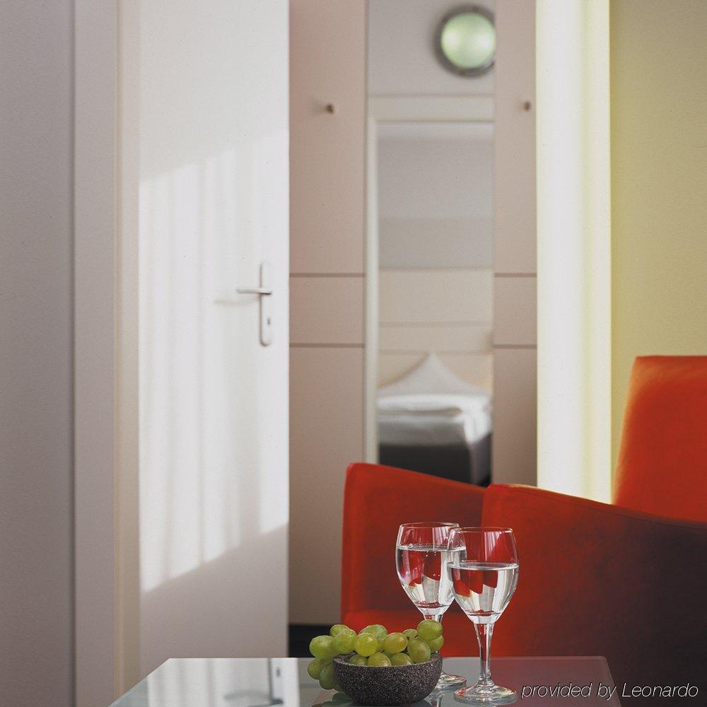 Ferrotel Duisburg - Partner Of Sorat Hotels Eksteriør billede