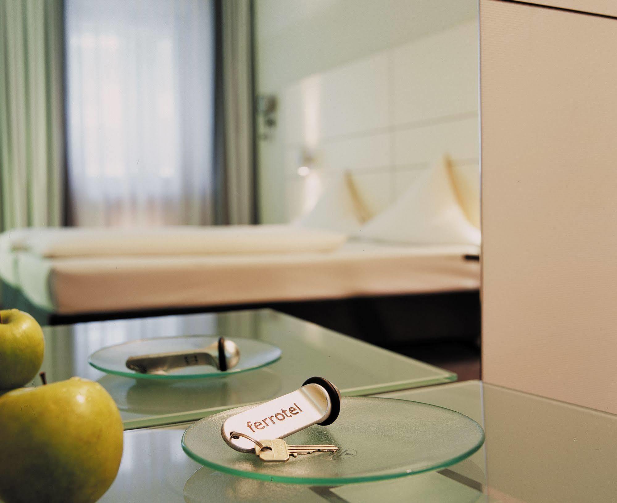 Ferrotel Duisburg - Partner Of Sorat Hotels Eksteriør billede